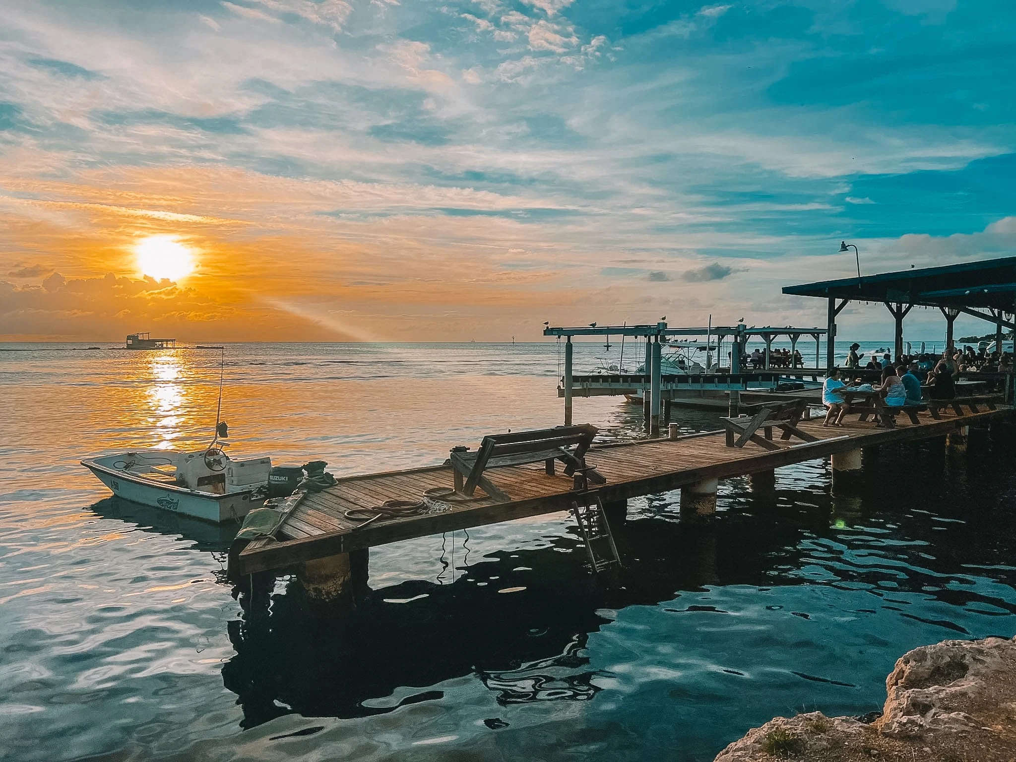 Waar eten en drinken op Aruba? 15x Tips! Waar eten en drinken op Aruba? 15x Tips!