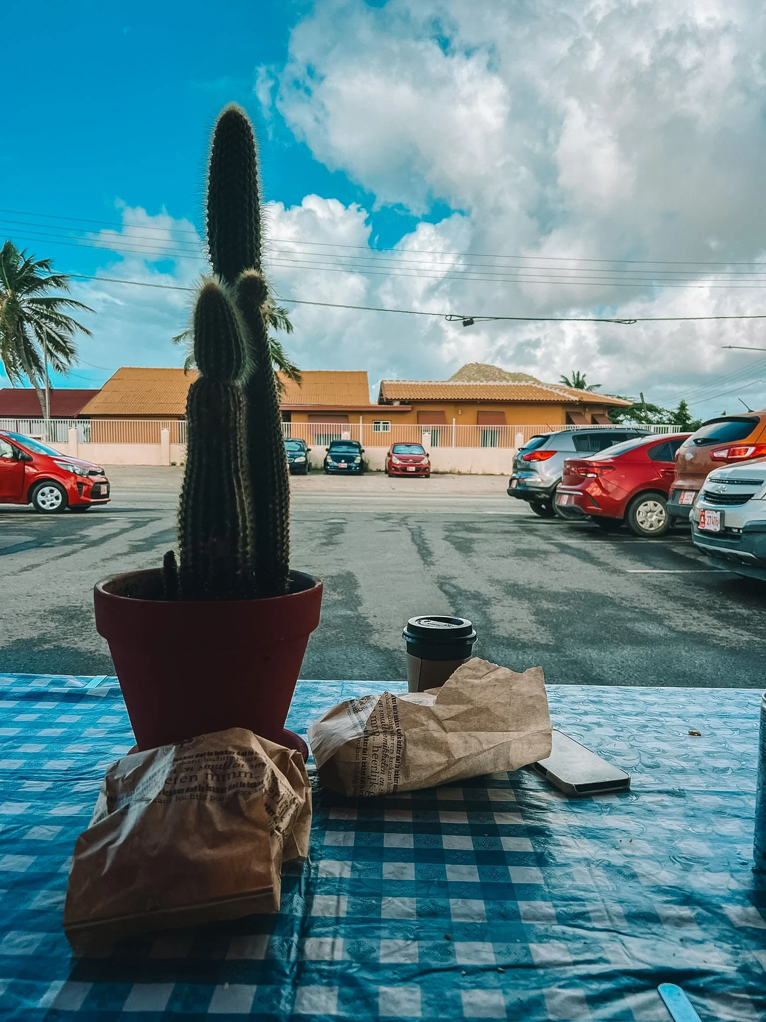 Waar eten en drinken op Aruba? 15x Tips! Waar eten en drinken op Aruba? 15x Tips!